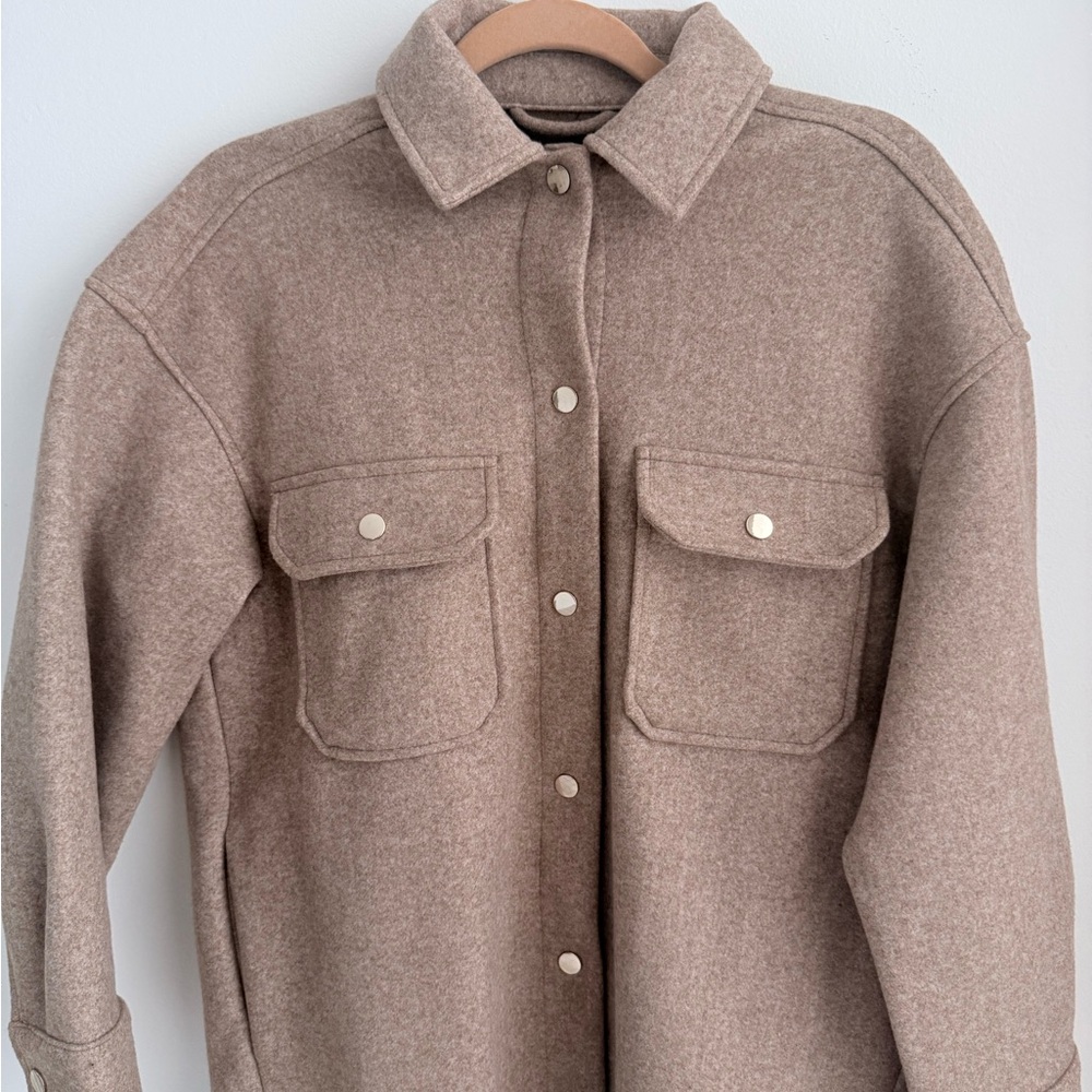 Zara Tan Utility Jacket with Shirt-Style Collar and Oversized Fit